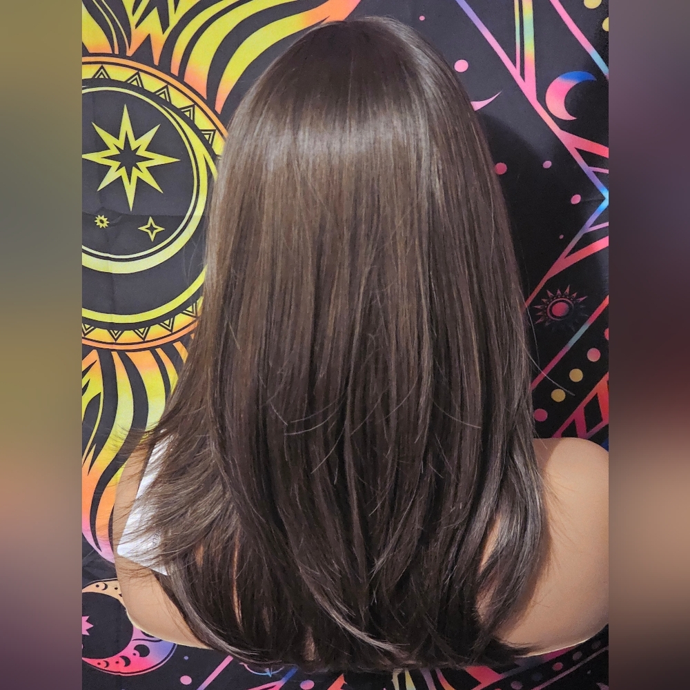 Wig - Picture 3 of 3